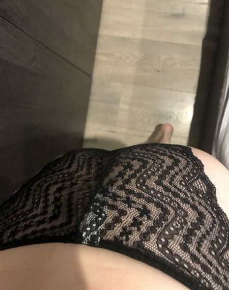 六间房直播间在线观看