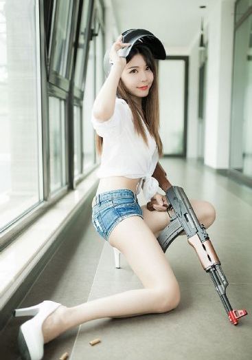 汤芳丝