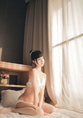 《抓娃娃》在线观看